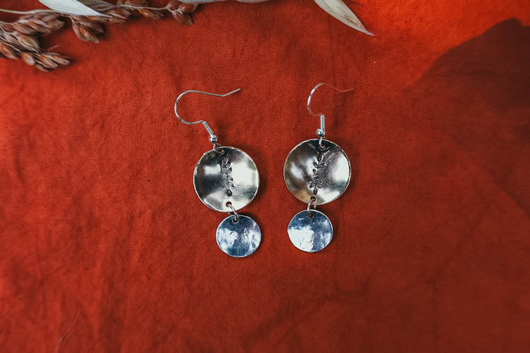 Circle of the Fern Dangles